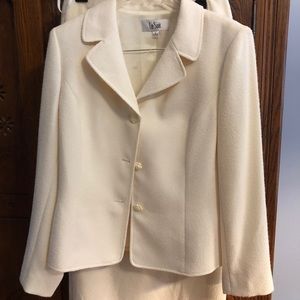 Off white winter ladies suit